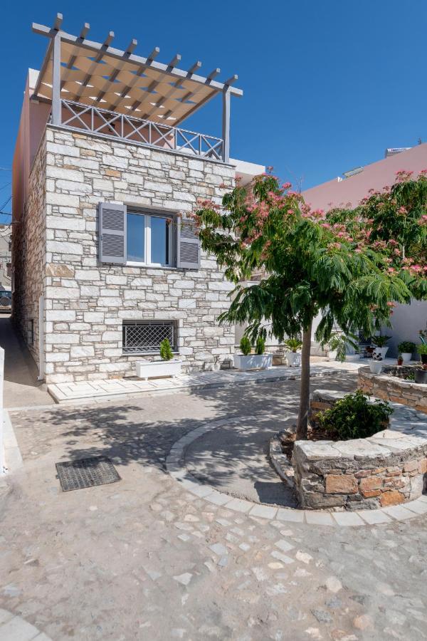 Takis Guesthouse- Laoura-Hermoupolis Exteriör bild
